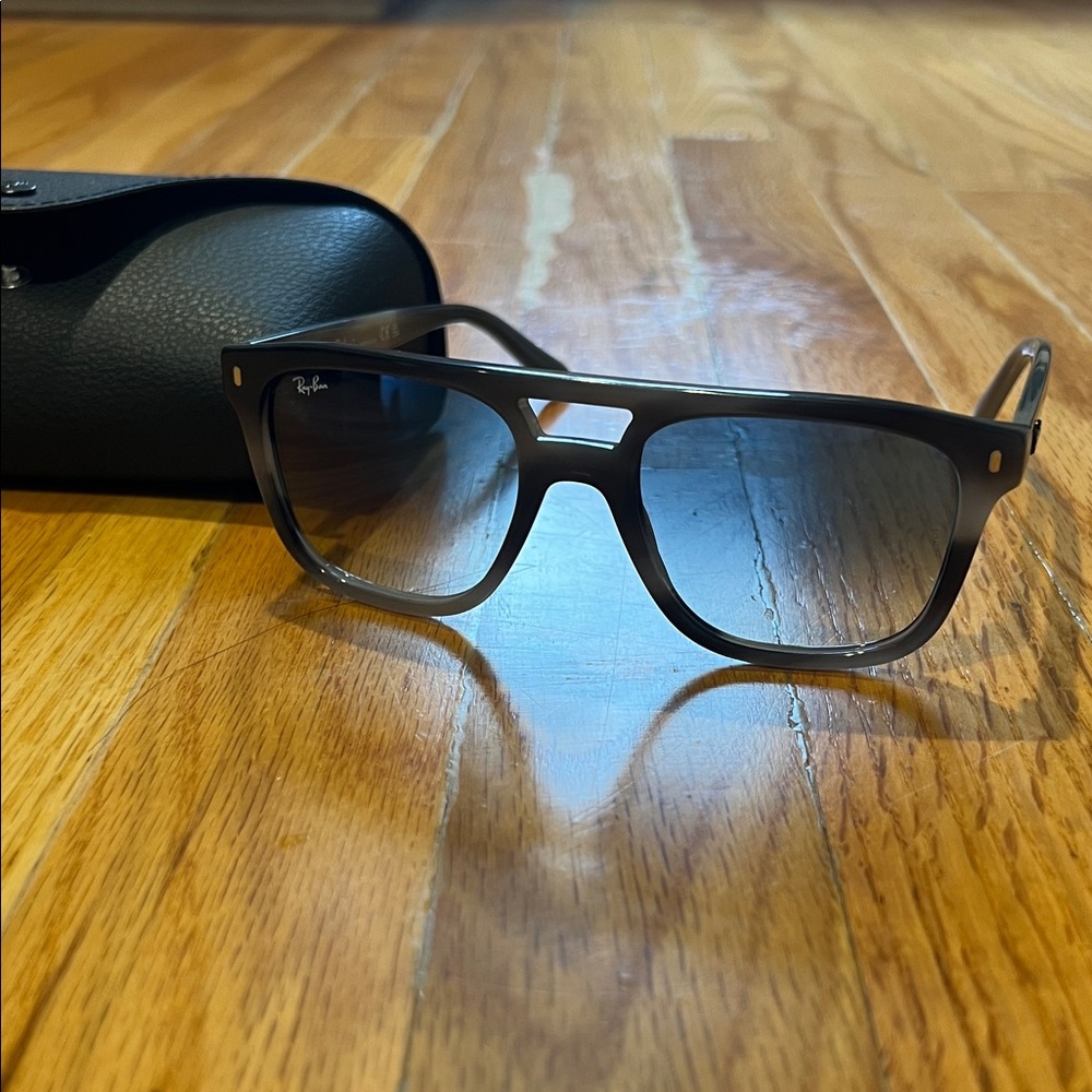Ray-Ban Dark Gray Sunglasses